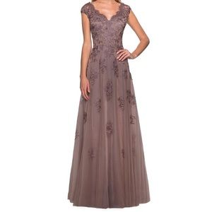 $558 LA FEMME LACE V NECK EVENING GOWN | 16